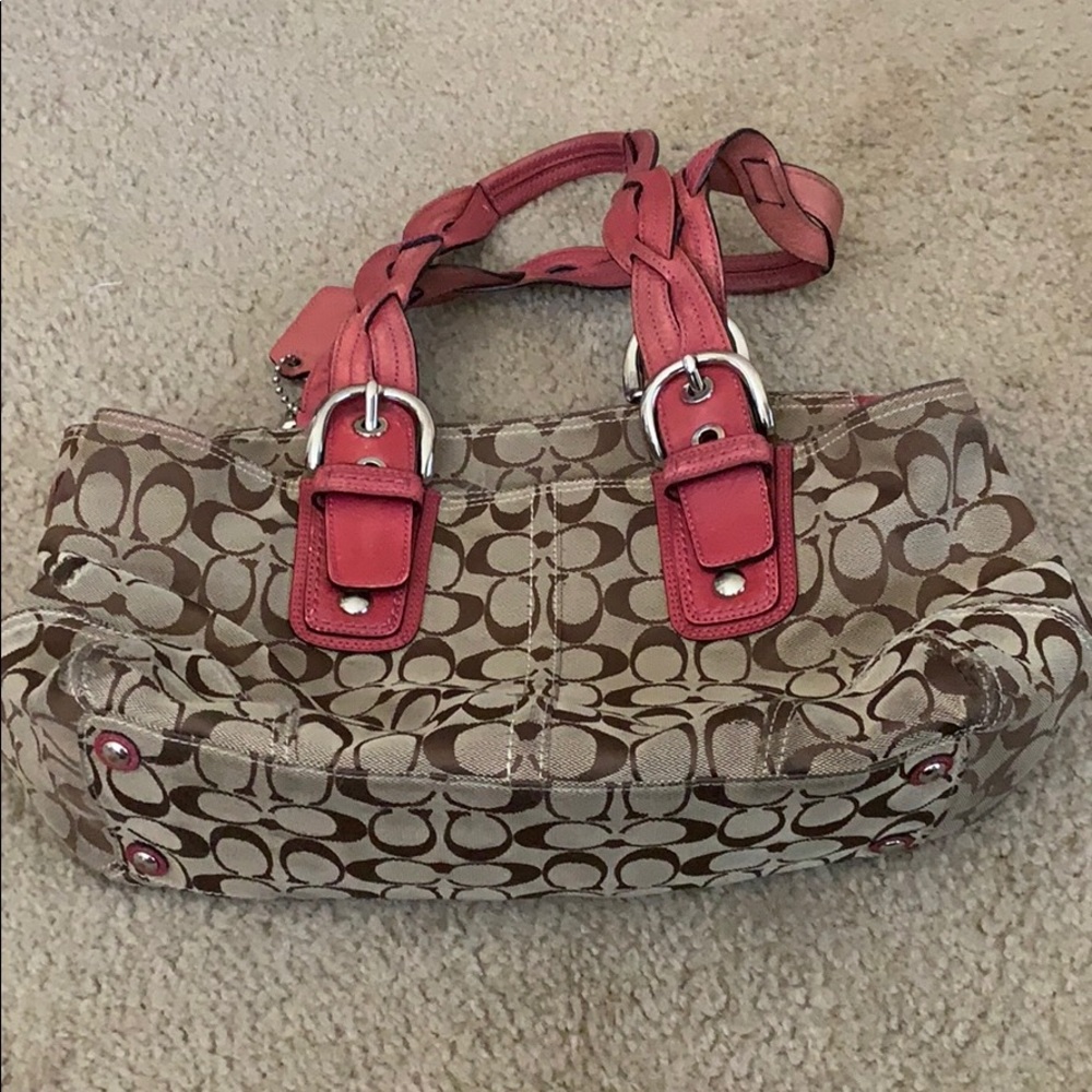 Coach purse (make an offer)